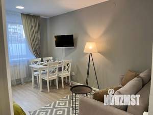 Студия квартира, посуточно, 26м2, 1/10 этаж