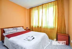 2-к квартира, посуточно, 47м2, 8/19 этаж
