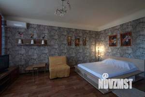 1-к квартира, посуточно, 35м2, 1/1 этаж