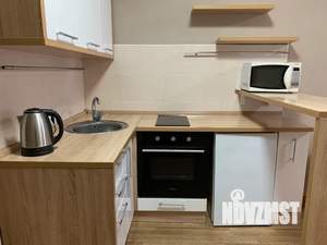 Студия квартира, посуточно, 16м2, 4/10 этаж