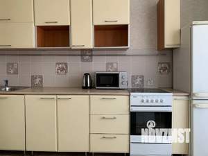 1-к квартира, посуточно, 35м2, 7/10 этаж