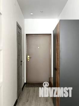 1-к квартира, посуточно, 30м2, 4/18 этаж