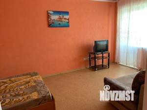 1-к квартира, посуточно, 30м2, 4/5 этаж