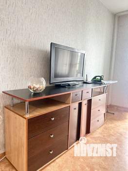 1-к квартира, посуточно, 35м2, 5/18 этаж