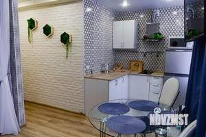 1-к квартира, посуточно, 40м2, 1/1 этаж