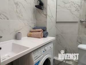 Студия квартира, посуточно, 33м2, 17/19 этаж