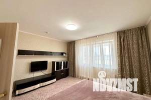 1-к квартира, посуточно, 45м2, 10/19 этаж