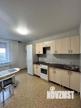 1-к квартира, на длительный срок, 38м2, 3/25 этаж