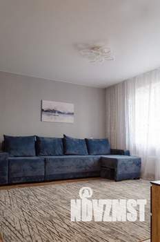 2-к квартира, посуточно, 56м2, 12/18 этаж