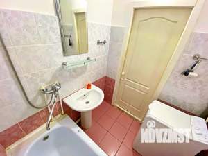 1-к квартира, посуточно, 46м2, 5/22 этаж