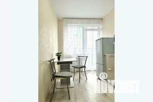 1-к квартира, посуточно, 37м2, 4/25 этаж