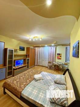 1-к квартира, посуточно, 40м2, 1/1 этаж