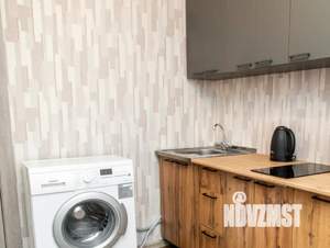 1-к квартира, посуточно, 35м2, 2/16 этаж