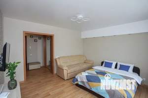 1-к квартира, посуточно, 41м2, 9/10 этаж