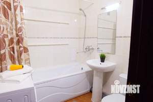 1-к квартира, посуточно, 32м2, 1/1 этаж