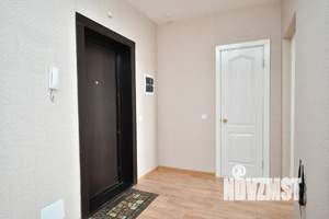 1-к квартира, посуточно, 42м2, 20/25 этаж