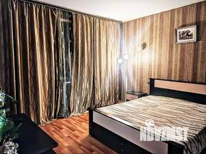 1-к квартира, посуточно, 35м2, 8/10 этаж