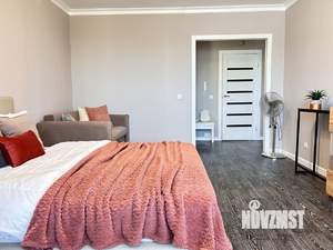 1-к квартира, посуточно, 40м2, 6/9 этаж