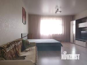 Студия квартира, посуточно, 32м2, 15/18 этаж