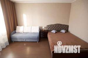 1-к квартира, посуточно, 54м2, 9/10 этаж