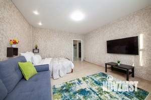 1-к квартира, посуточно, 49м2, 1/1 этаж