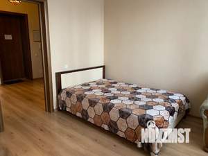 1-к квартира, посуточно, 32м2, 11/16 этаж