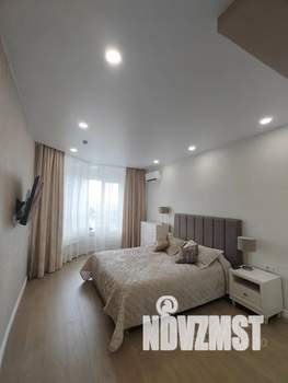 Студия квартира, посуточно, 32м2, 15/17 этаж