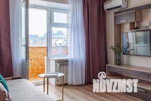 1-к квартира, посуточно, 42м2, 8/10 этаж