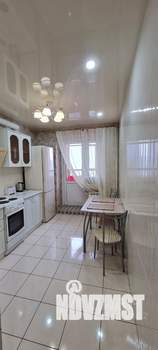 1-к квартира, посуточно, 42м2, 10/10 этаж