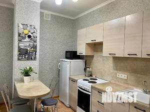 1-к квартира, посуточно, 49м2, 11/24 этаж