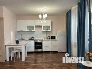 Студия квартира, посуточно, 35м2, 5/17 этаж