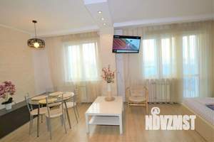 Студия квартира, посуточно, 51м2, 19/20 этаж