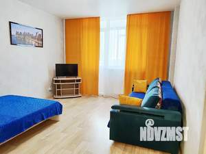 1-к квартира, посуточно, 45м2, 3/25 этаж