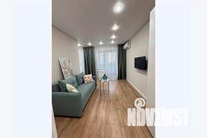 1-к квартира, посуточно, 40м2, 3/10 этаж