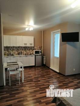 Студия квартира, посуточно, 36м2, 21/23 этаж