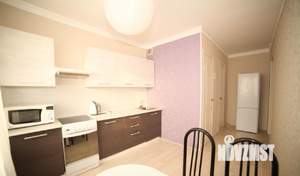 1-к квартира, посуточно, 39м2, 4/10 этаж