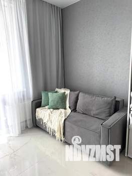 Студия квартира, посуточно, 25м2, 13/19 этаж