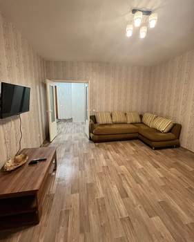 1-к квартира, на длительный срок, 45м2, 3/17 этаж