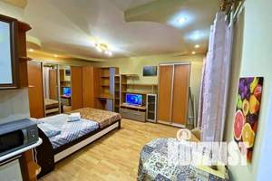 1-к квартира, посуточно, 40м2, 3/5 этаж