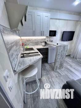 Студия квартира, посуточно, 16м2, 1/9 этаж