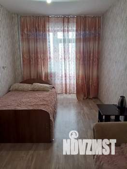 Студия квартира, посуточно, 33м2, 18/25 этаж