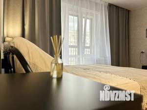 Студия квартира, посуточно, 36м2, 3/17 этаж