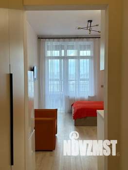 Студия квартира, посуточно, 32м2, 15/24 этаж