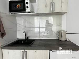 1-к квартира, посуточно, 16м2, 1/1 этаж