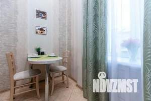 2-к квартира, посуточно, 56м2, 4/5 этаж