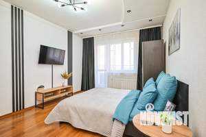 1-к квартира, посуточно, 35м2, 6/17 этаж