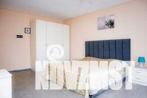 1-к квартира, посуточно, 37м2, 3/5 этаж