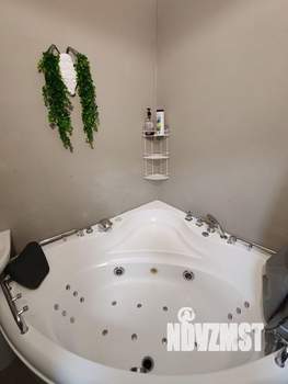 Студия квартира, посуточно, 30м2, 24/25 этаж