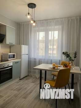 1-к квартира, посуточно, 42м2, 9/10 этаж