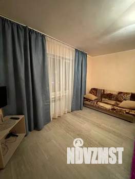 1-к квартира, посуточно, 37м2, 4/9 этаж